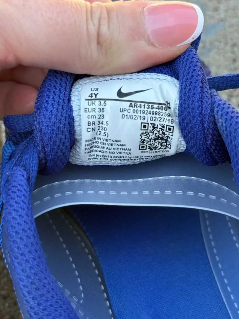 Nike Downshifter 9 GS 4Y Blue White Running Sneakers Sporty Y2K Athleisure 4104